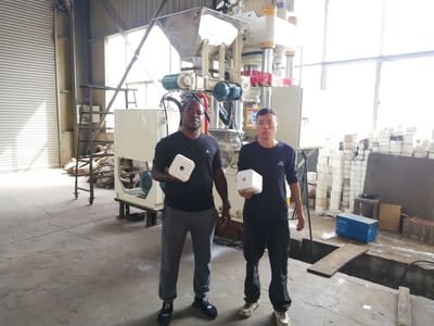 Южная Африка: Станок для брикетирования соли