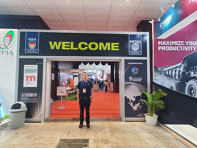 Выставка в Джакарте, Индонезия