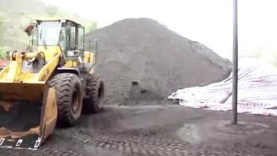 Пресс для брикетирования губчатого железа