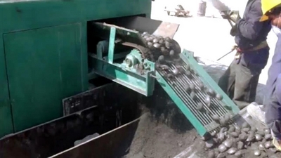 Пресс для брикетирования минерального порошка