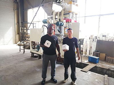 Станок для брикетирования соли